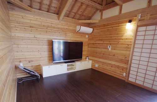 Miyara House | Spacious house with jacuzzi, 3 minutes walk to Miyara Kaigan
