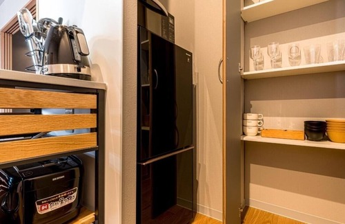 Katakai Apartment | Standard room 202 1LDK Nopets/Sambu-gun Chiba