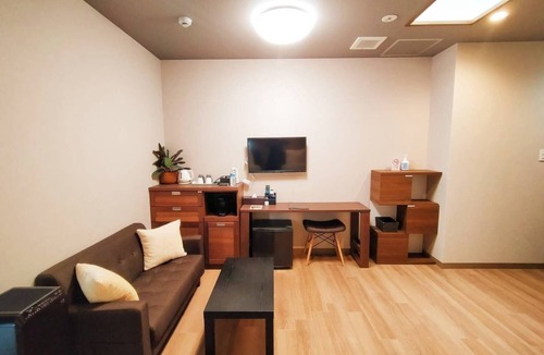 Matsuyama House | Standard Twin Room 6E /Naha Okinawa