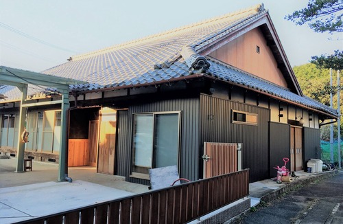 Tsu House | Stay, Experience, Discover! Guest House Ilonggo -Filipino-Japanese Farm House-