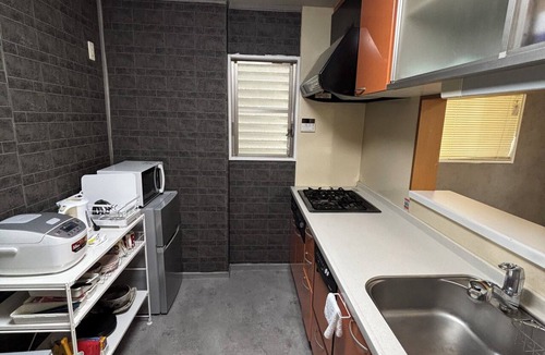 Nishinari House | Straight from KIX! Easy Access to Kyoto & Nara/Spacious House for Families & Groups