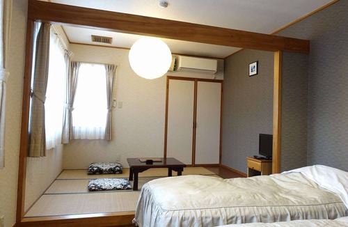 Yumoto Hotel | Stream