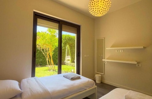 El Gouna Villa | Stylish 4BR LUX Pool Villa Near Marina, Nanny Room