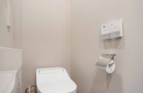 Higashiazabu Apartment | Stylish and homey space! // Alt Stay Azabudai 102