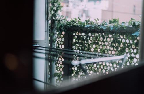 Nagawa Apartment | Stylish Minimalist Loft 4 & Gym in Namba Compact Studio 02