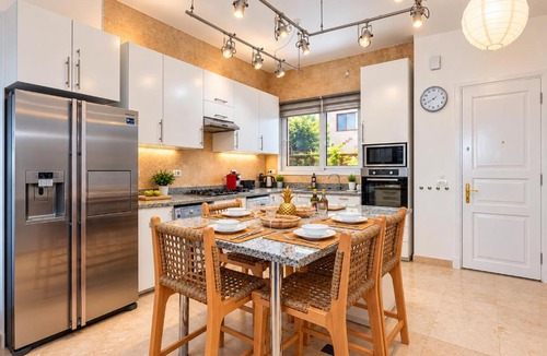 El Gouna Apartment | Stylish Townhouse, Pool, Rooftop, South Marina El Gouna