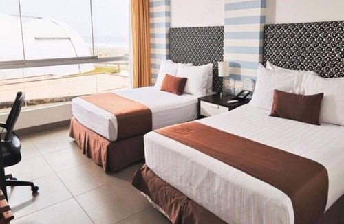 Asia House | Suite Duplex at VPX Hotel.