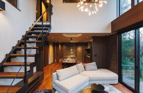Hakone House | Suite Villa Hakone Toji Retreat