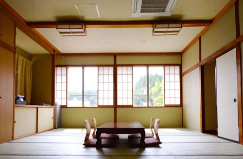 Iwaki Hotel | Sumirekan