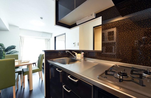 Shiroishi Apartment | Sun Court Hongodori Garden Hills