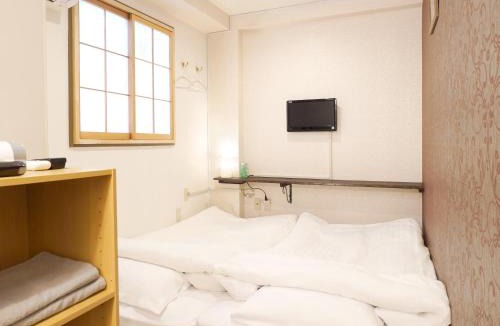 Nishinari House | Sunflower Hotel 306, Osaka, Namba & Shinsaibashi