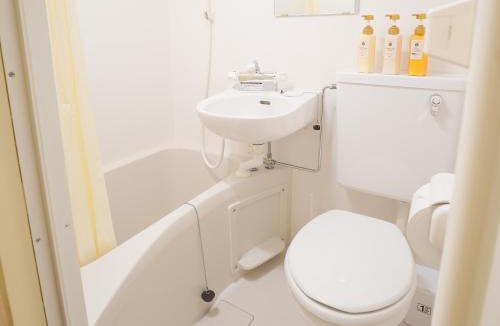 Nishinari House | Sunflower Hotel 306, Osaka, Namba & Shinsaibashi