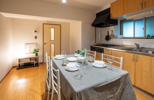 Osaki Apartment | Sunny heights 201