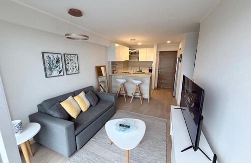 Barranco Apartment | Sunset Views Miraflores & Barranco Gym Pool