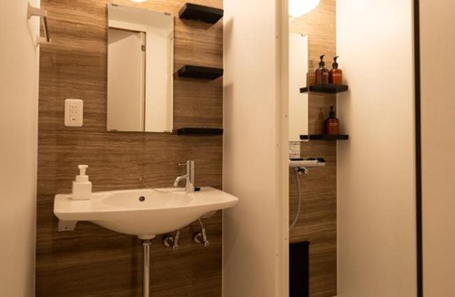 Maejima Apartment | SUNZ ROOMS -naha miebashi-