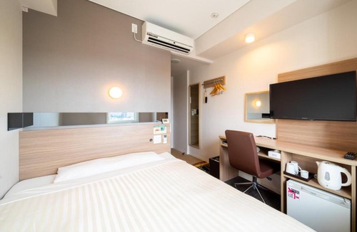 Totsuka Hotel | Super Hotel Totsuka Eki Higashiguchi