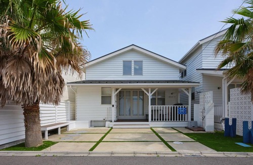 Ichinomiya House | Surf & Turf Ichinomiya South