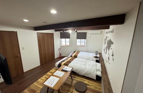Sumoto Onsen Apartment | Swiss 1960