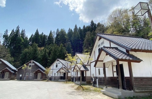 Kami Hotel | Tabino Camping Base Kami Yu Land