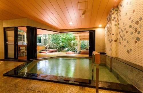 Kaga Hotel | Tachibana Shikitei