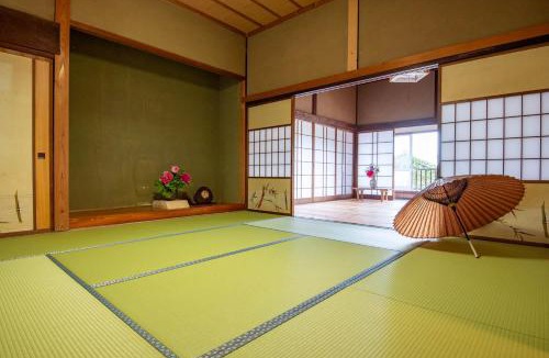 Nishinoshima Villa | TAKUHI 一日一組限定の古民家貸し切り民泊 Vacation rental