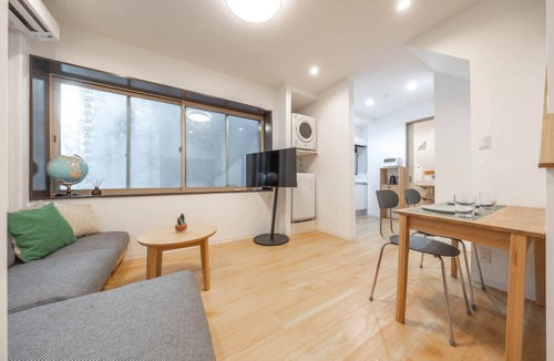 Shinjuku House | TaroTime Shinjuku | Serene 2BR Japanese Cottage with elegant soaking bath