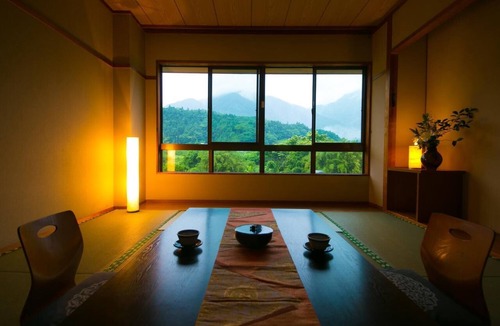 Miyanoura House | Tashiro Bekkan