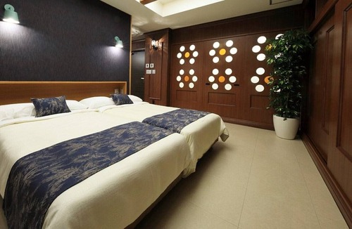 Kuwae Hotel | Tatami no Yado Chatan Mihama by Coldio Premium