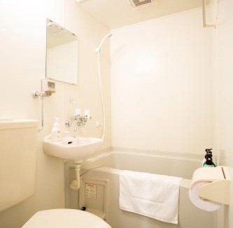 Kita Ward Hotel | Ten to Ten Hostel