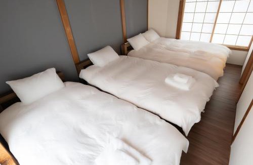 Abeno Bed & Breakfast | Tennoji Family House 10Guests 4BR 2Bath 2Shower