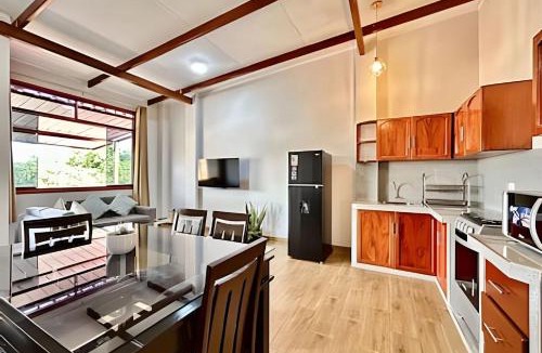 La Banda de Shilcayo Apartment | Terraza Privada, Vive a 5min centro 2HAB con A/C