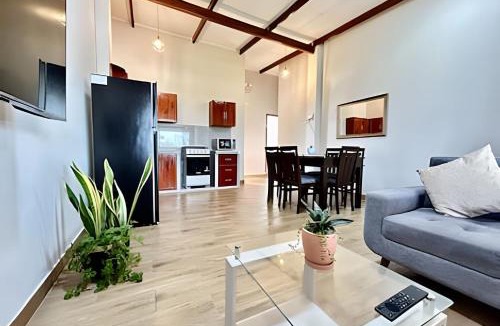 La Banda de Shilcayo Apartment | Terraza Privada, Vive a 5min centro 2HAB con A/C
