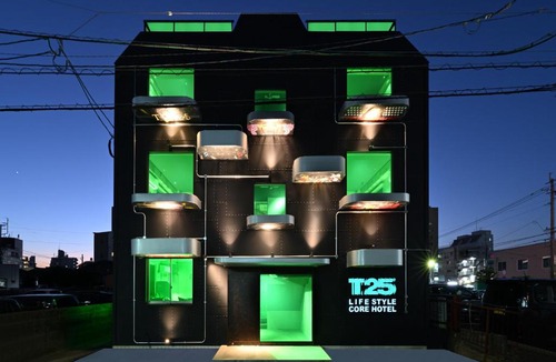 Miyazaki Hotel | Territory25