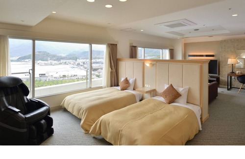 Shodoshima House | The 11th floor on the top floor Superb view Ocea / Shozu-gun Kagawa