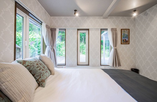 Hariusu House | THE BASE