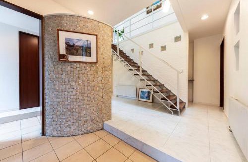 Minami Villa | The Casa Azucena