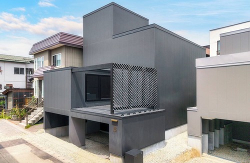Otaru Apartment | THE DWBL HOTEL B