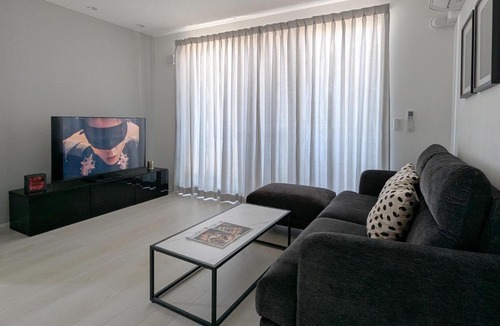 Chatan House | The FLOW Okinawa