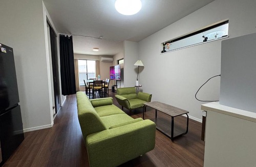 Nishinari Apartment | The GameStop
