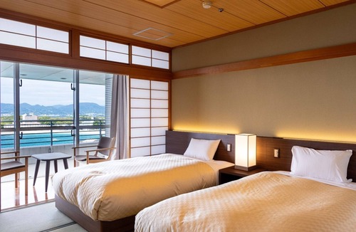 Tsubaki Onsen Hotel | The Gran Resort Elegante Shirahama