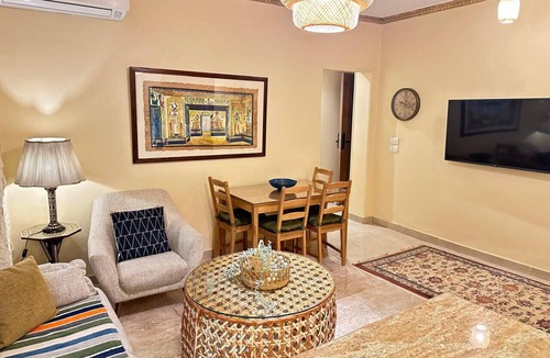 Heliopolis Apartment | The Helio Suite Modern 1 bdrm