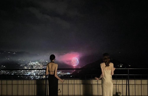 Atami Villa | The KIKYŪ Atami 温泉 花火 プール カラオケ付き 最大14名
