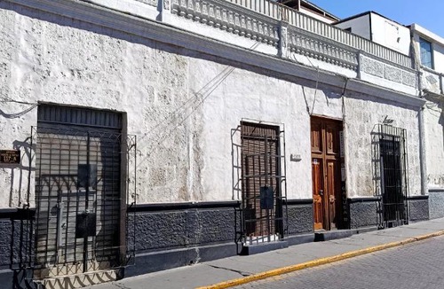 Historical Center House | The Lazy Rooms