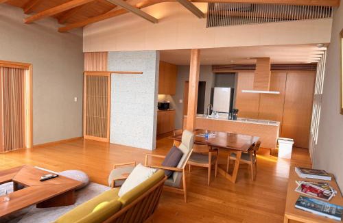Sakai Villa | the Mikuni Residence