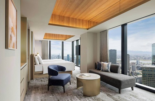 Umeda Hotel | THE OSAKA STATION HOTEL, Autograph Collection