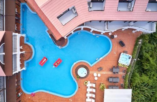 Nakama Hotel | The Pool Resort OKINAWA