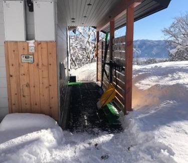 Hokujo Ski Chalet | The Summit Chalet
