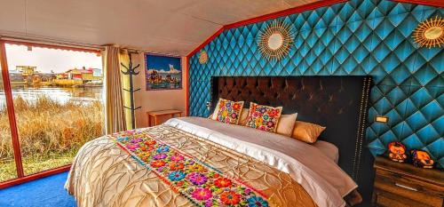 Puno Cabin | Titicaca Uros Summa Paqari