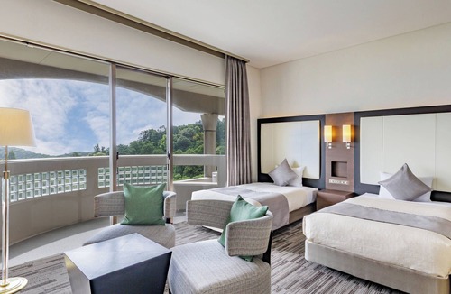 Toba Hotel | Toba Ocean Resort