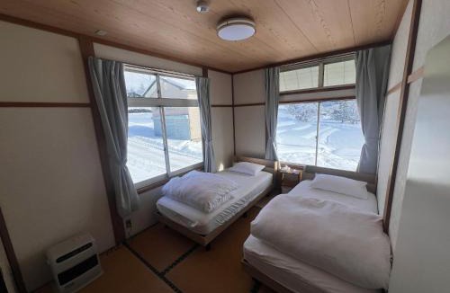 Iiyama Cabin | Togari Sunshine Lodge